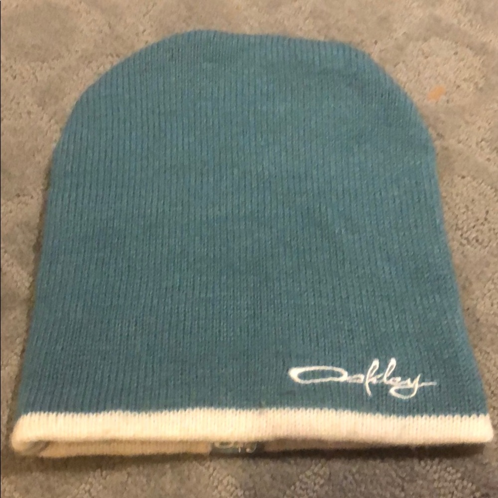 Oakley winter hat